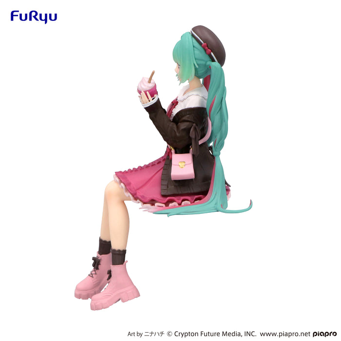 FuRyu Noodle Stopper Figure - Hatsune Miku - Autumn Date Pink Color Ver.