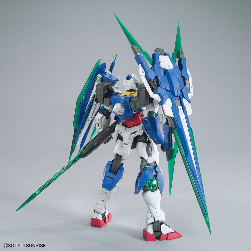 Master Grade (MG) 1/100 GNT-0000/FS 00 Qan[T] Full Saber