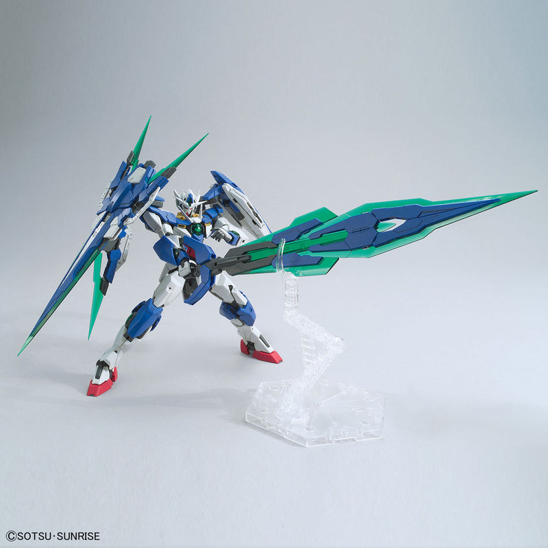 Master Grade (MG) 1/100 GNT-0000/FS 00 Qan[T] Full Saber