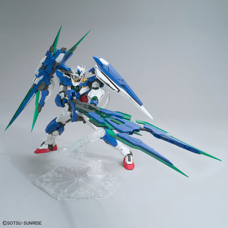 Master Grade (MG) 1/100 GNT-0000/FS 00 Qan[T] Full Saber