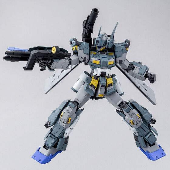 Premium Bandai Master Grade (MG) 1/100 Gundam Stormbringer P.F.