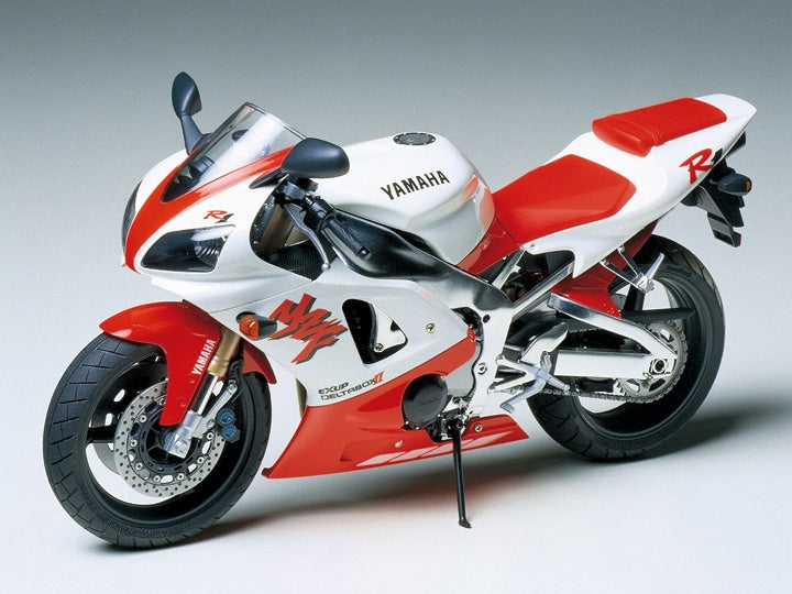 1/12 Yamaha YZF-R1 (Tamiya Motorcycle Series 73)