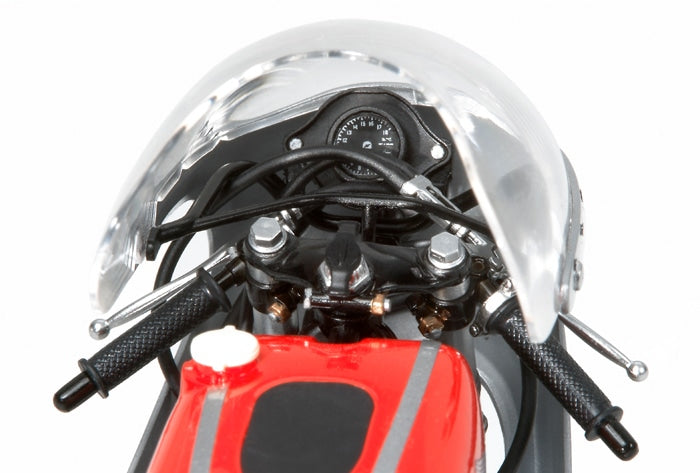 1/12 Honda RC166 GP Racer (Tamiya Motorcycle Series 113)