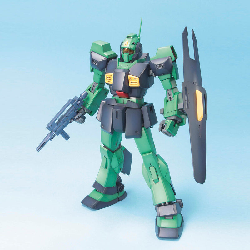 Master Grade (MG) 1/100 MSA-003 Nemo
