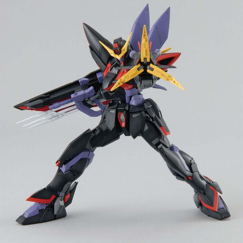 Master Grade (MG) 1/100 GAT-X207 Blitz Gundam