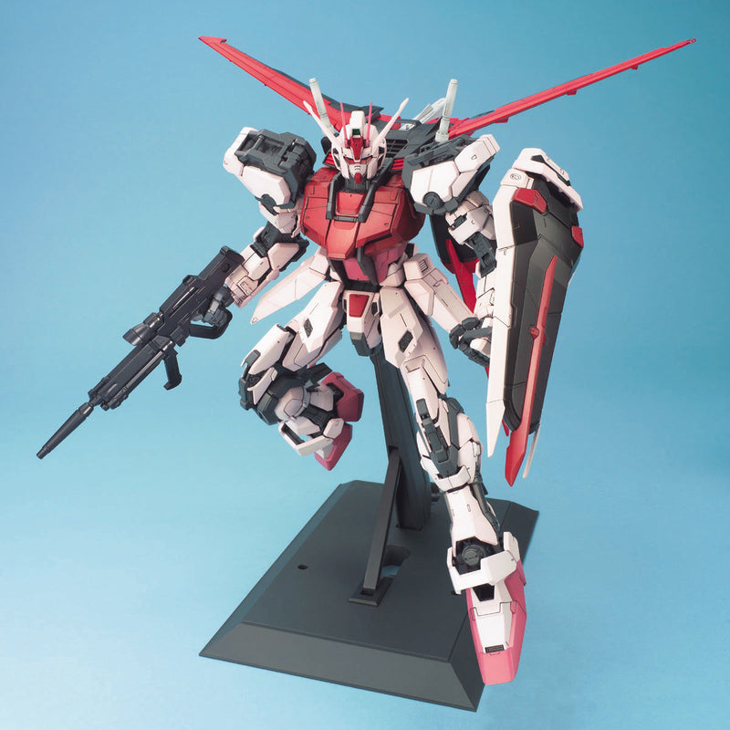 Perfect Grade (PG) 1/60 MBF-02 Strike Rouge + Sky Grasper