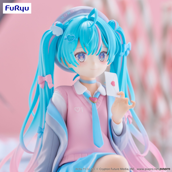 FuRyu Noodle Stopper Figure - Hatsune Miku - Love Blazer