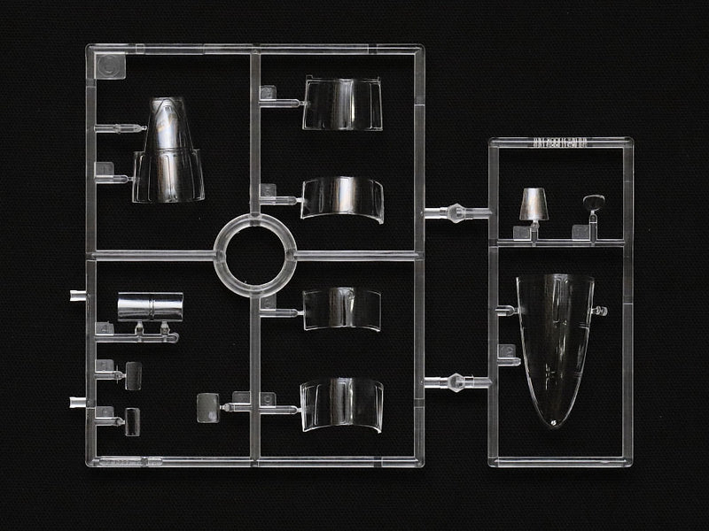 1/48 Mitsubishi Ki-46III Type 100 & 4x4 Light Vehicle Kurogame Set