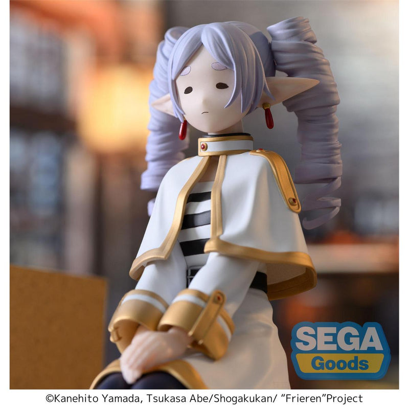 Sega Premium Perching Figure - Frieren: Beyond Journey's End - Frieren ~I have ringlets now~