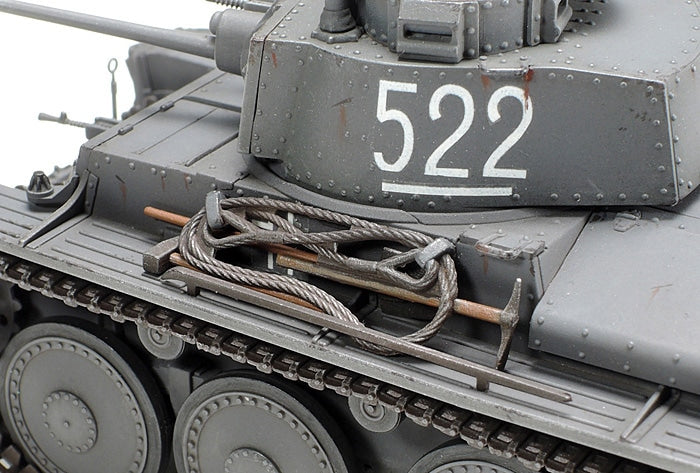 1/48 German Panzerkampfwagen 38(t) Ausf.E/F (Tamiya 1/48 Military Miniature Series 83)