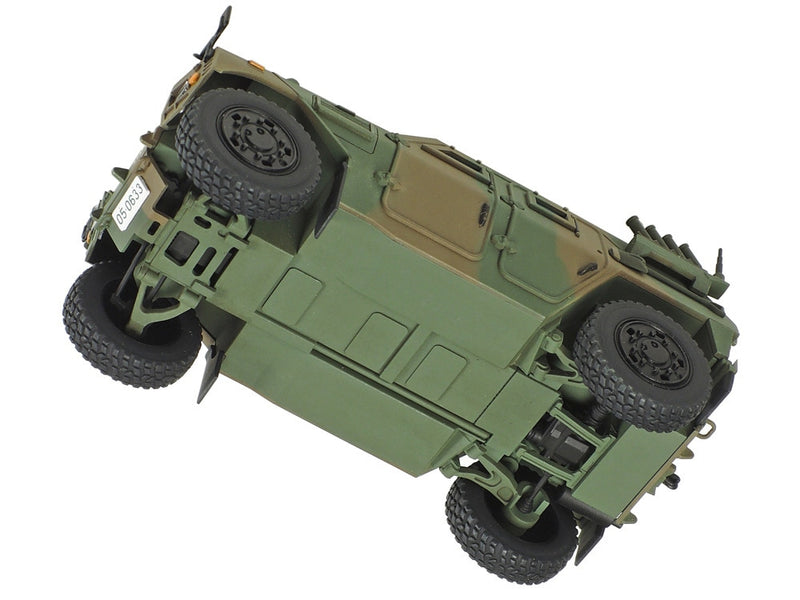 1/48 JGSDF Light Armored Vehicle (Tamiya 1/48 Military Miniature Series 90)