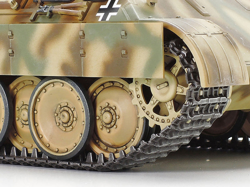1/48 German Tank Panther Ausf.D (Tamiya 1/48 Military Miniature Series 97)