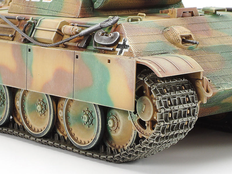 1/35 German Panther Type G Early Version (Tamiya 1/35 Military Miniature Series 170)