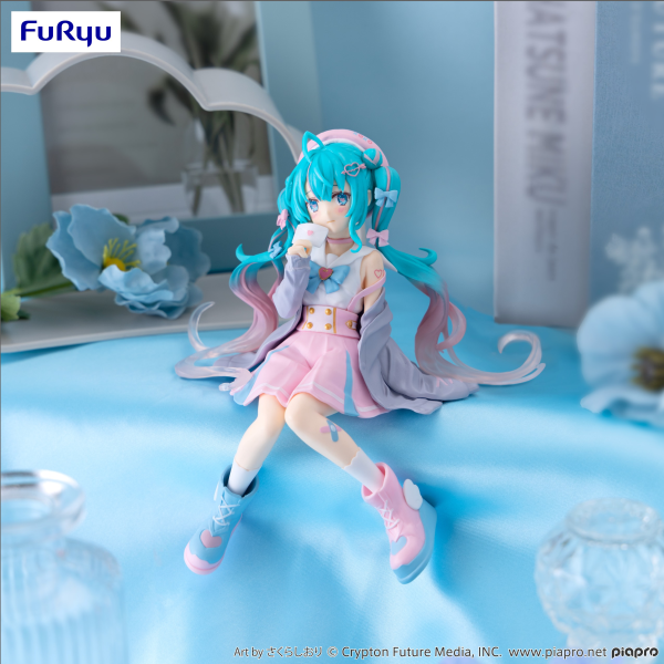 FuRyu Noodle Stopper Figure - Hatsune Miku - Love Sailor Gray Color Ver.