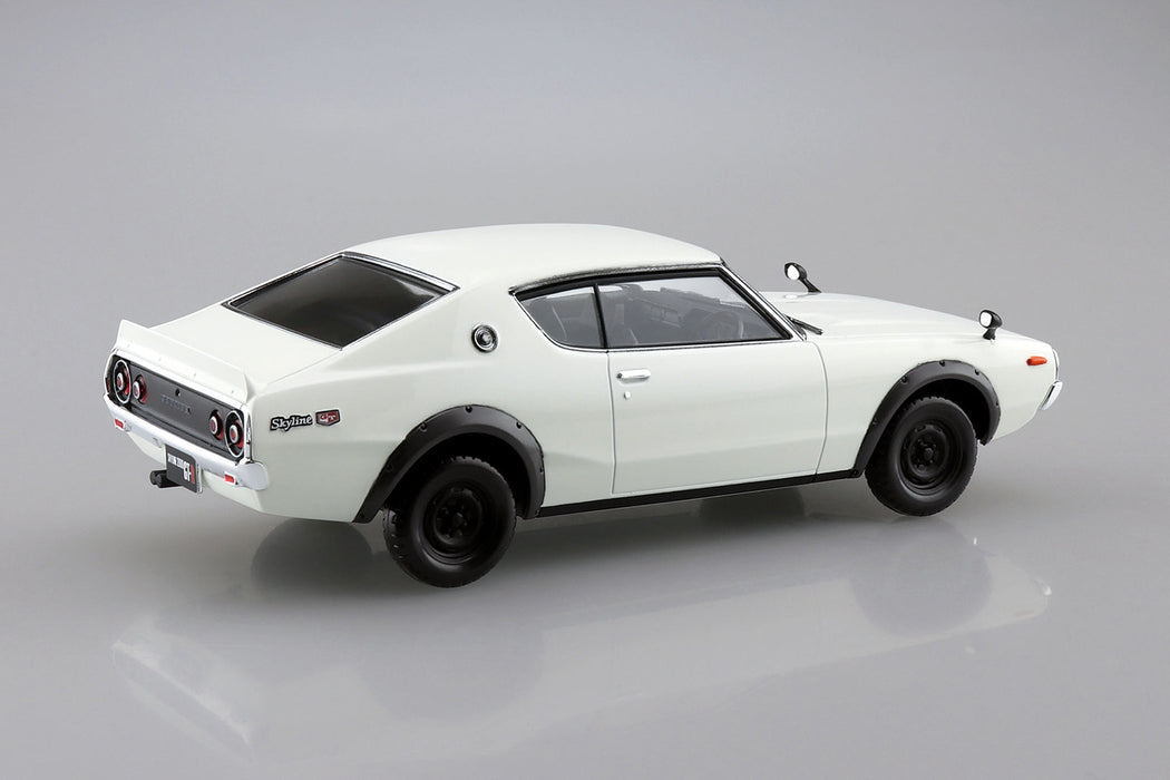 1/32 Nissan C110 Skyline GT-R (White) (Aoshima The Snap Kit Series No.18B)