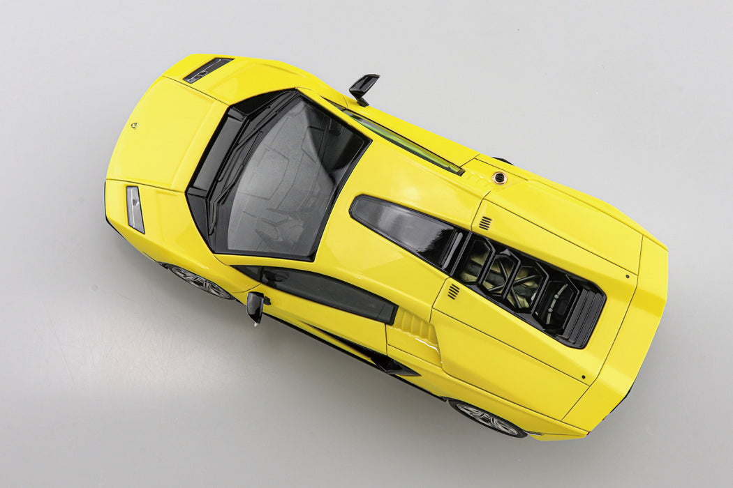 1/32 Lamborghini Countach LPI 800-4 (Yellow) (Aoshima The Snap Kit Series No.19C)