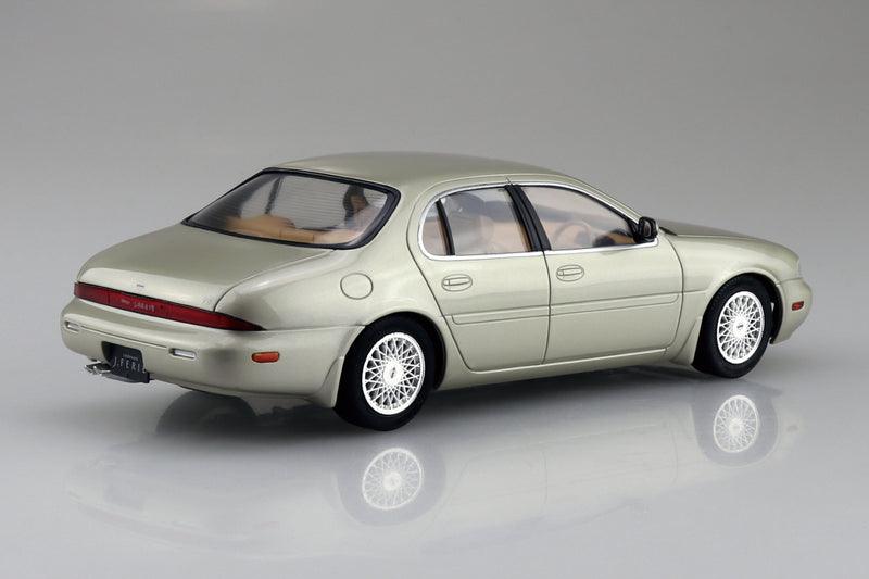 1/24 Nissan JY32 Leopard J.Ferie '92 (Aoshima The Model Car Series No.SP-10)
