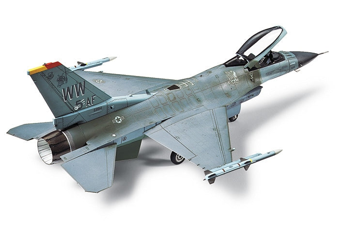1/72 Lockheed Martin F-16CJ [Block 50] Fighting Flacon (Tamiya War Bird Collection No.86)