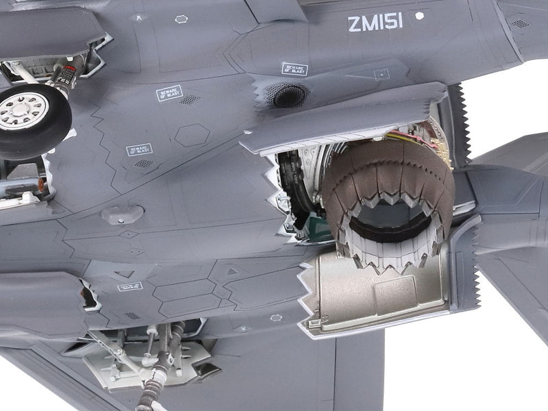 1/72 Lockheed Martin F-35B Lightning II (Tamiya War Bird Collection No.93)