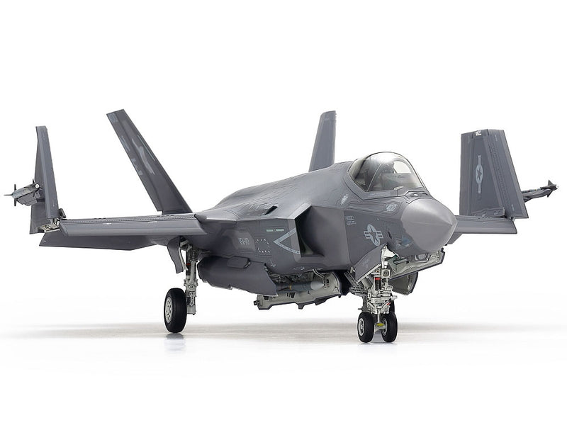 1/48 Lockheed Martin F-35C Lightning II (Tamiya 1/48 Aircraft Series No.127)