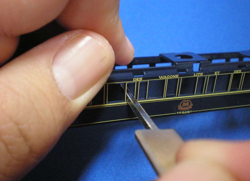 Shimomura Alec (職人堅気) Shineblade Kiwa Stainless Steel File - Grit #1200 (K235)