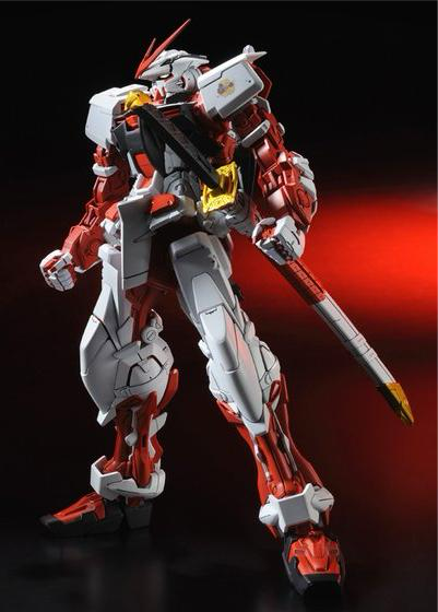 Premium Bandai Master Grade (MG) 1/100 MBF-P02 Gundam Astray Red Frame