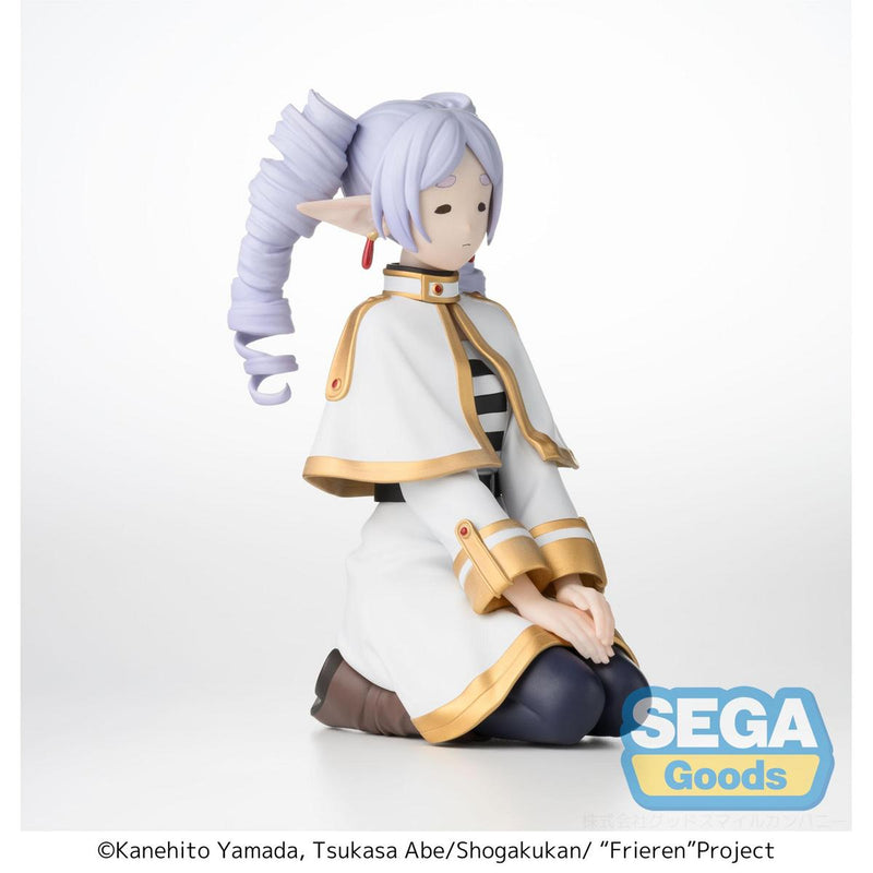Sega Premium Perching Figure - Frieren: Beyond Journey's End - Frieren ~I have ringlets now~