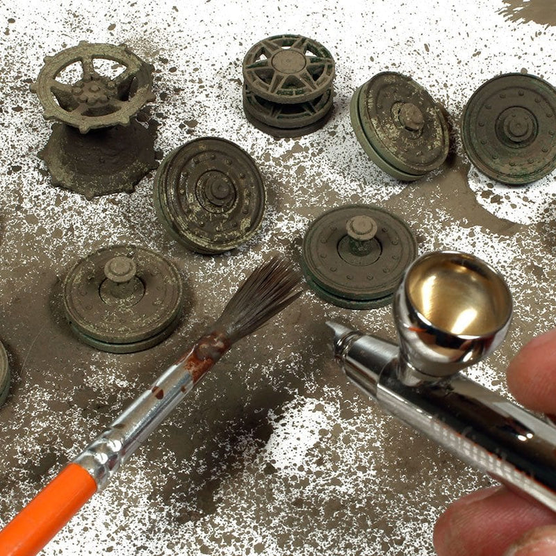 AK Interactive Diorama Series AK8026 - Splatter Effects Wet Mud 100ml