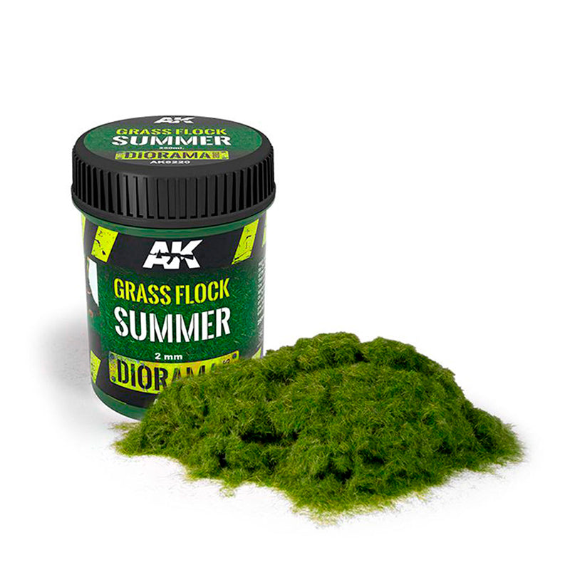 AK Interactive Diorama Series AK8220 - Grass Flock 2mm Summer 250ml