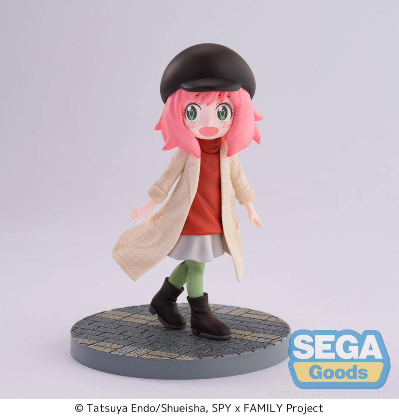Sega Luminasta Figure - Spy x Family - Anya Forger Stylish Look Vol.1.5