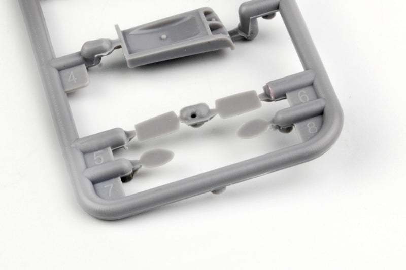 1/24 Volvo 240 Turbo 1985 DTM Champion (Platz/Beemax 24027)