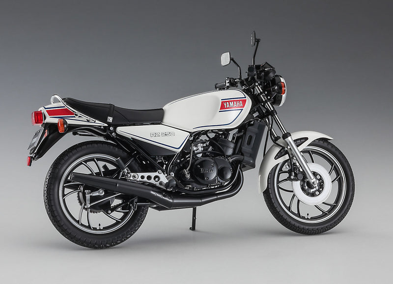 1/12 Yamaha RZ250 (4L3) [1980]