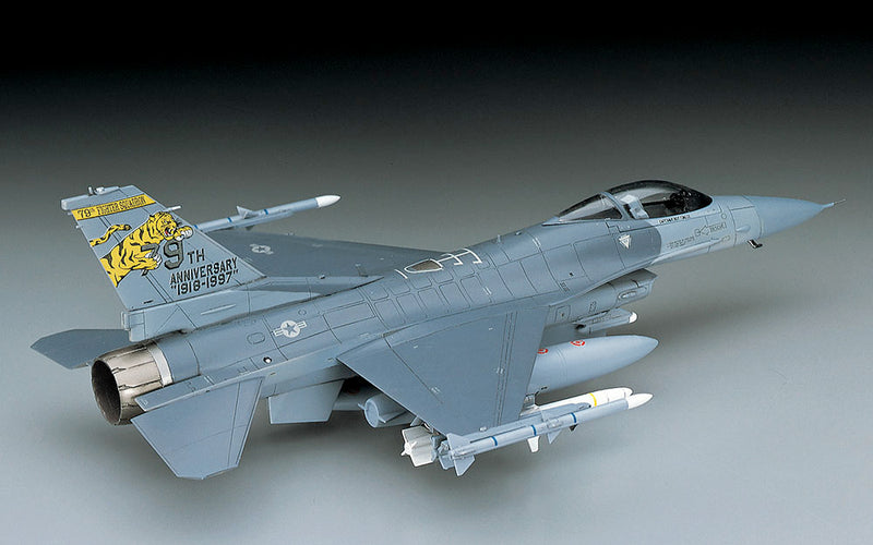 1/72 F-16CJ Block 50 Fighting Falcon (Hasegawa 1:72 Aircraft Series D18)