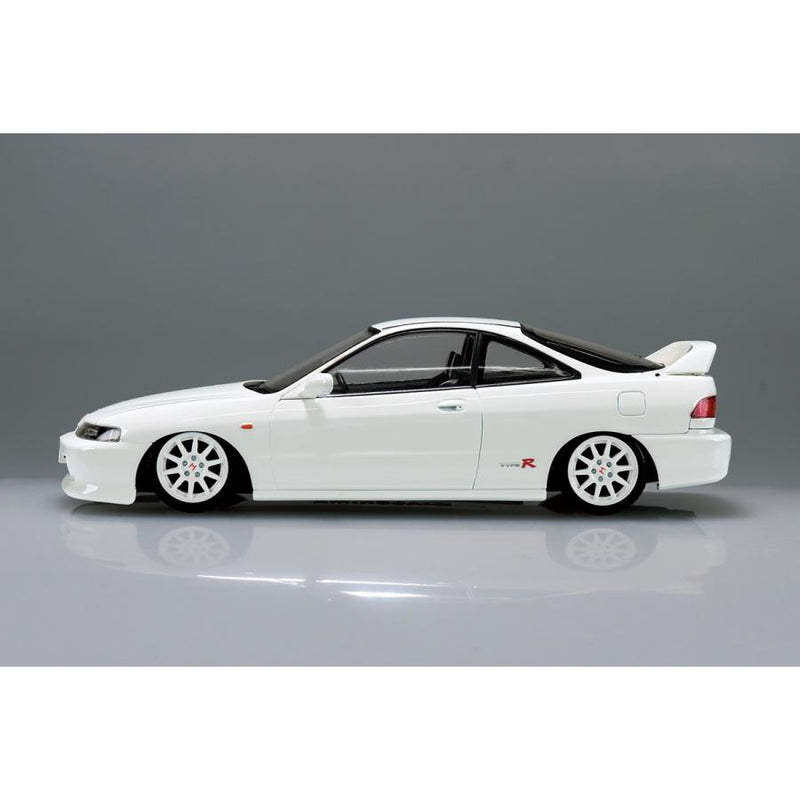 1/32 Honda DC2 Integra Type R (Championship White) (Aoshima The Snap Kit Series No.22-CW)