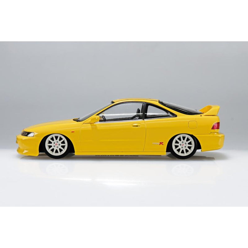 1/32 Honda DC2 Integra Type R (Sunlight Yellow) (Aoshima The Snap Kit Series No.22-SY)