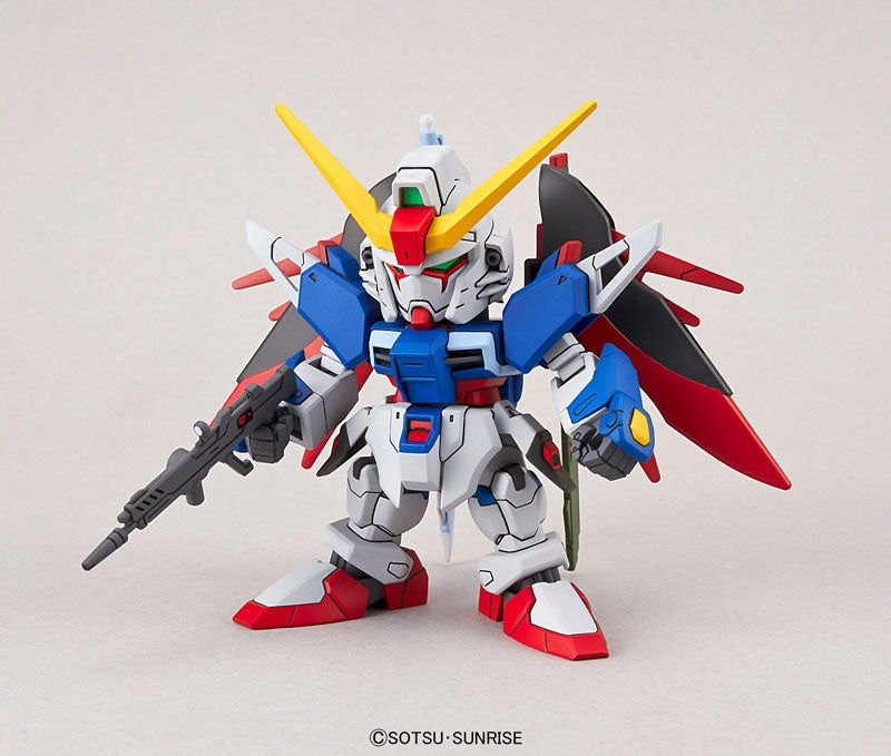 SDEX ZGMF-X42S Destiny Gundam (SD Gundam EX-Standard 009)