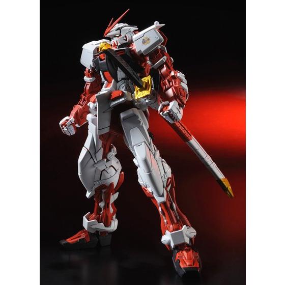 Premium Bandai Master Grade (MG) 1/100 MBF-P02 Gundam Astray Red Frame
