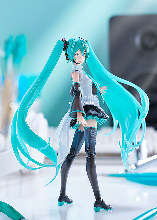 Max Factory PLAMATEA Hatsune Miku Happy 16th Birthday Ver. (Character Vocal Series 01 Hatsune Miku)