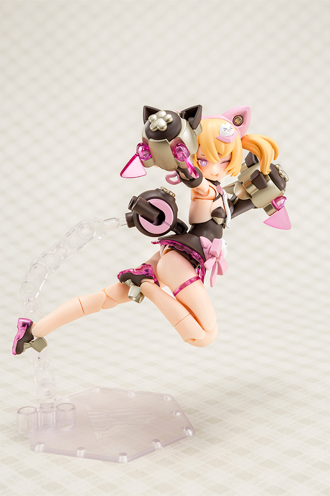 Megami Device 1/1 26.1 PUNI☆MOFU KURO MAO