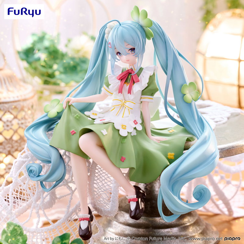 FuRyu Noodle Stopper Figure - Hatsune Miku - Flower Fairy Clover Ver.
