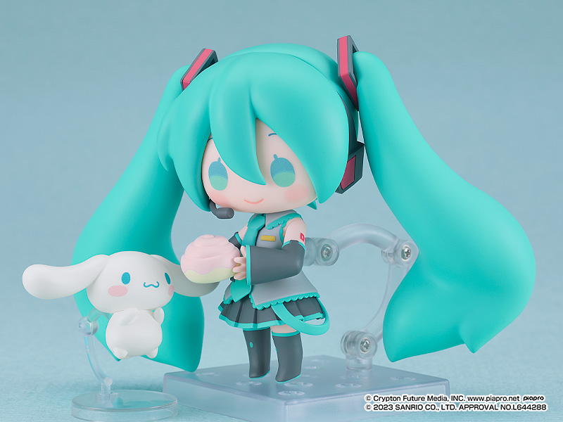 Good Smile Company Nendoroid 2306 - Hatsune Miku - Cinnamoroll Collaboration Ver.