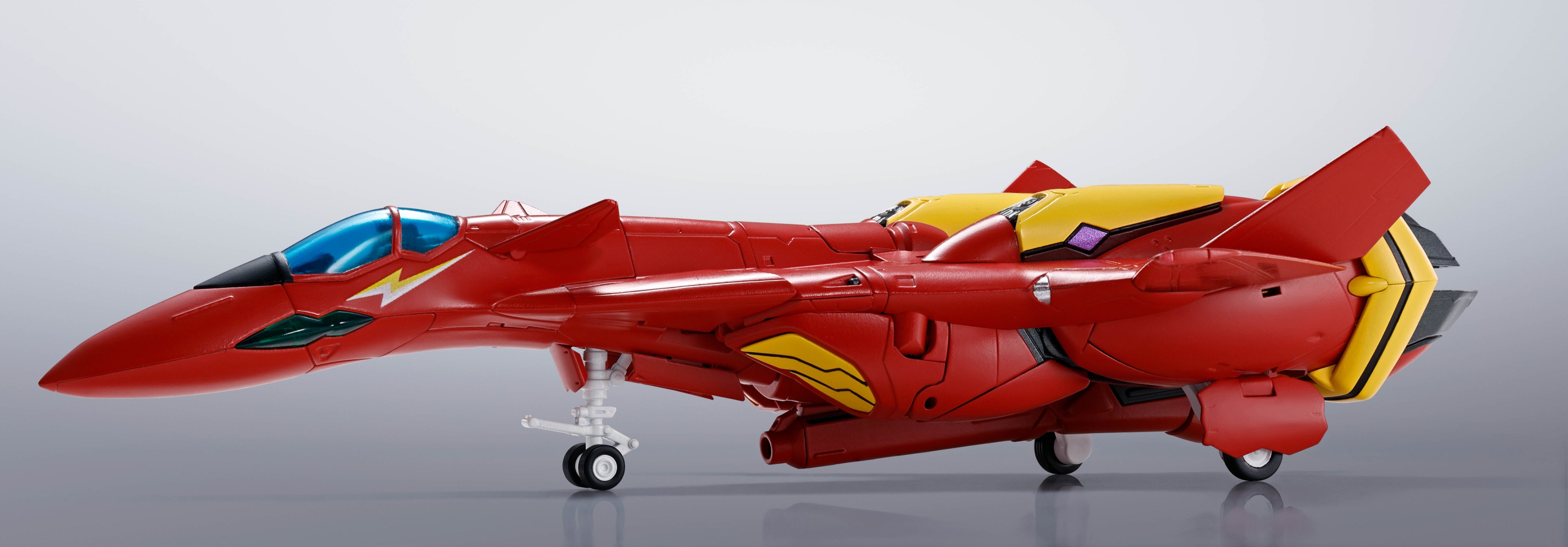 HI-METAL R VF-19 CUSTOM FIRE VALKYRIE 