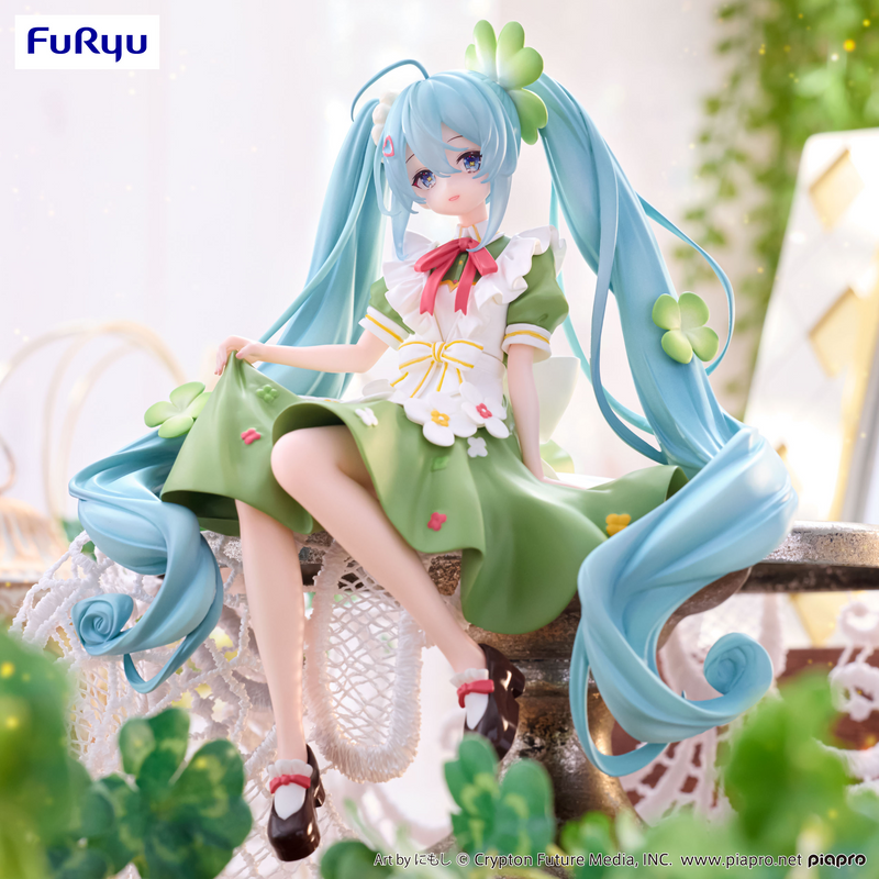 FuRyu Noodle Stopper Figure - Hatsune Miku - Flower Fairy Clover Ver.