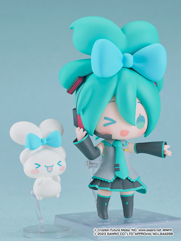 Good Smile Company Nendoroid 2306 - Hatsune Miku - Cinnamoroll Collaboration Ver.