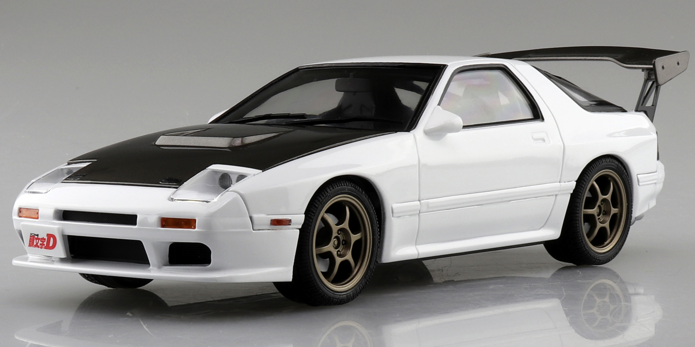 Aoshima Initial D 1/24 (PRE-PAINTED) Takahashi Ryosuke FC3S RX-7 Comic ...