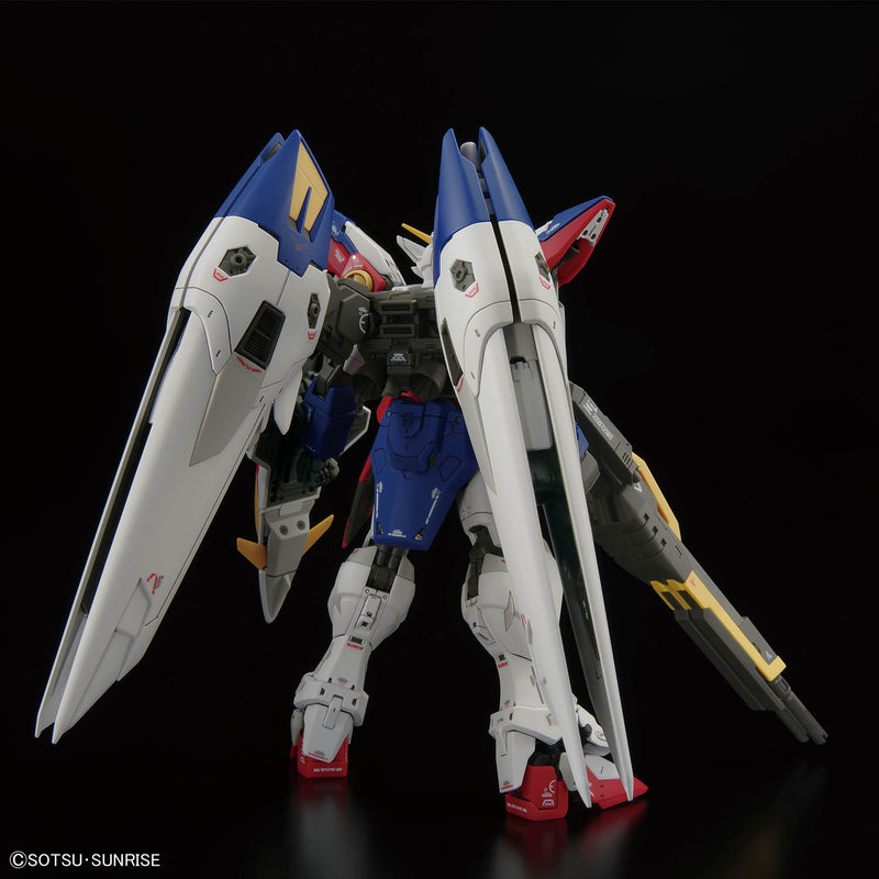 RG XXXG-00W0 Wing Gundam Zero (Bandai Real Grade 1/144)