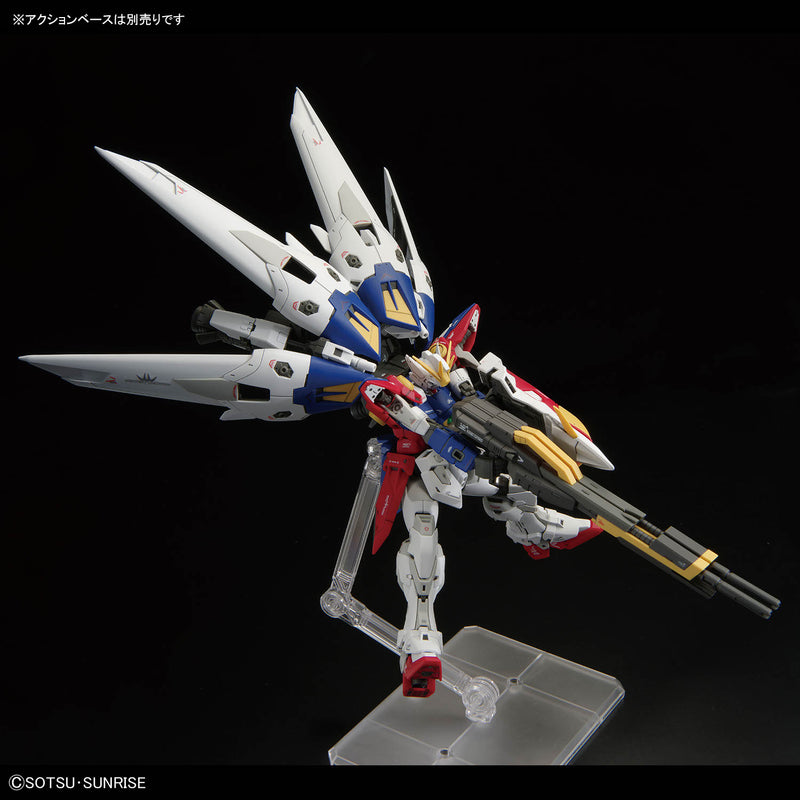RG XXXG-00W0 Wing Gundam Zero (Bandai Real Grade 1/144)