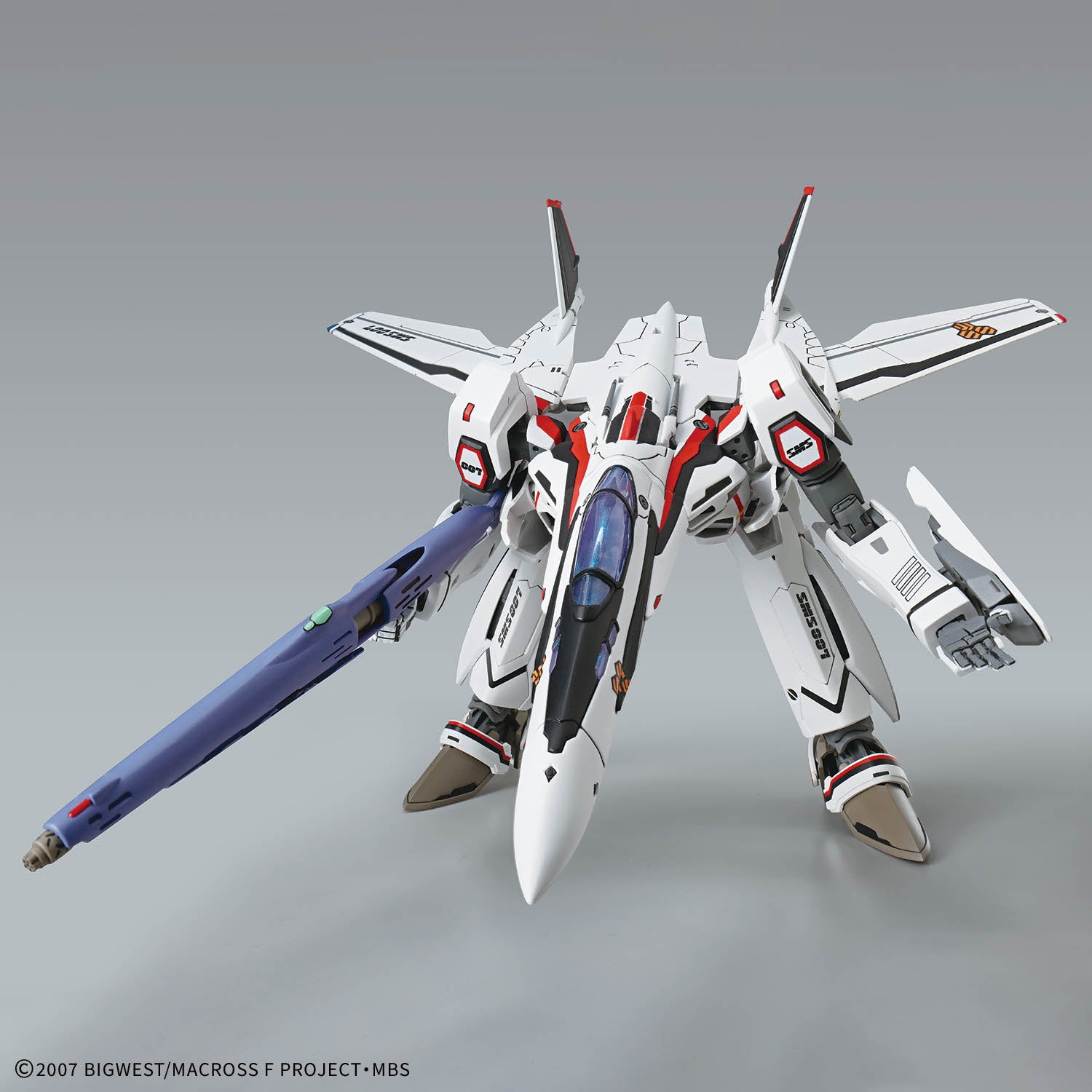 Bandai High Grade (HG) Macross Frontier 1/100 VF-25F MESSIAH