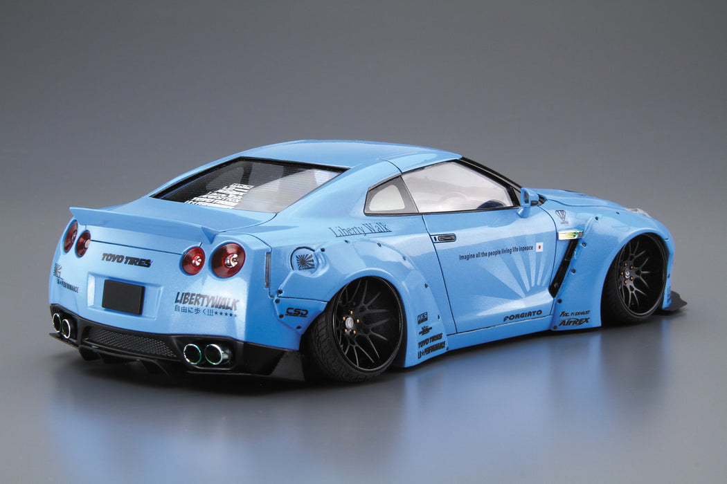 1/24 Nissan LB-Works R35 GT-R Ver.1 (Aoshima Liberty Walk Series 09)