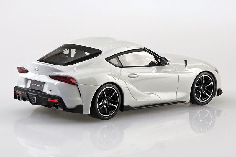 1/32 Toyota GR Supra (White Metallic) (Aoshima The Snap Kit Series No.13-WT)